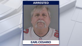Tampa man accused of impersonating police officer while wearing Buccaneers jersey