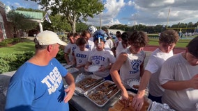 Jesuit High School's team dads serve up success off the field: 'Giving back to the boys'