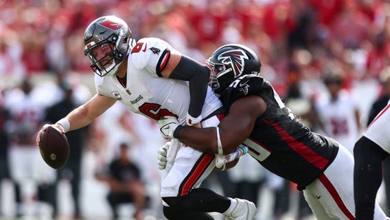 Koo's game-ending 51-yard FG helps Falcons beat Buccaneers 16-13