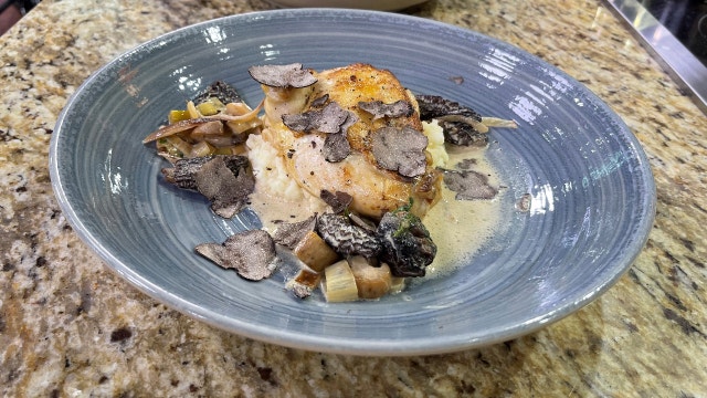 Recipe: Tarragon Chicken with Morel Mushrooms