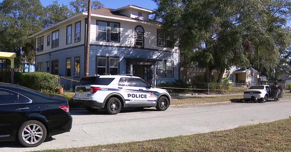 Man found shot to death in St. Pete home: Police | FOX 13 Tampa Bay