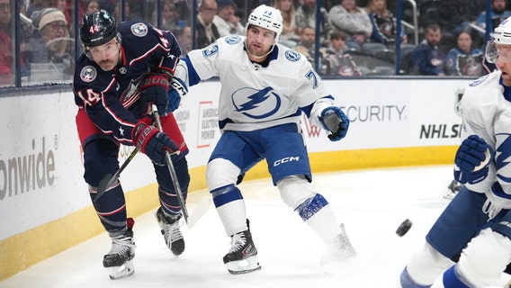 Jenner, Gudbranson score in 2-minute span in 3rd period, Blue Jackets rally to beat Lightning 4-2