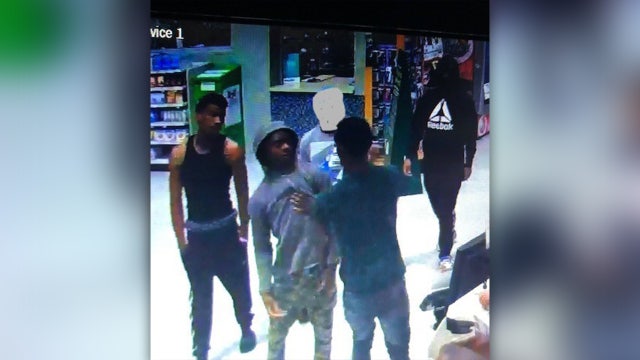 Police search for subjects involved in deadly Winter Haven stabbing at Publix