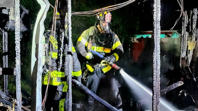 HCFR: Tampa apartment catches fire, 1 person taken to hospital