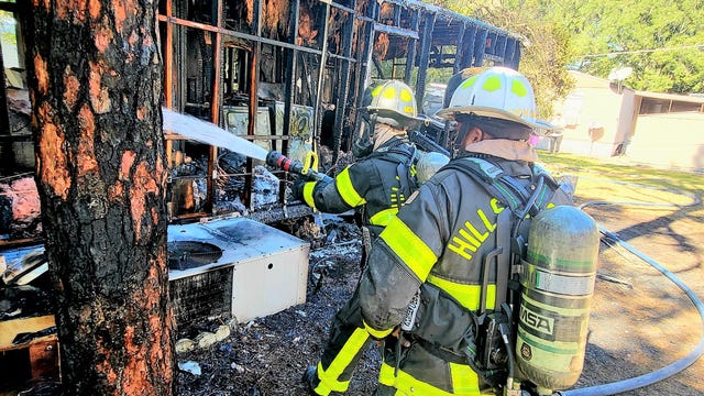 Mobile home catches fire in Lutz, 1 displaced: HCFR