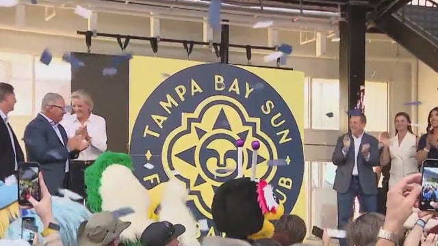 Women's pro soccer team unveils name and logo in Tampa