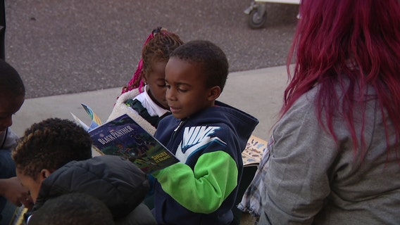 South Tampa mother's book drive helps collect 6,000 books for low-income Hillsborough students