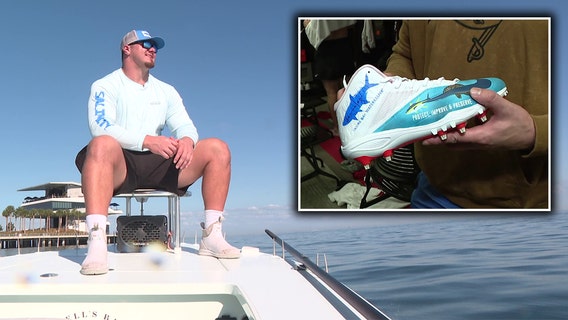 Bucs' Goedeke brings awareness to Tampa Bay waterways with cleats