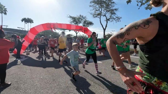 Jingle Bell Run: Annual event in Tampa raises money for patients with arthritis