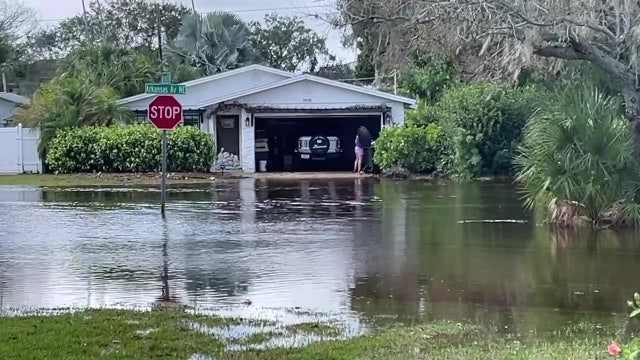 Shore Acres residents hit hard by Hurricane Idalia cleaning up after weekend storms