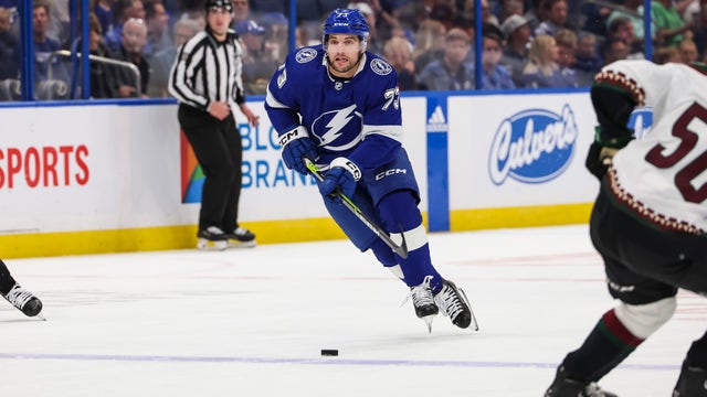 Kucherov takes NHL lead in points with a goal, 2 assists in Tampa Bay Lightning’s 6-3 win over Coyotes