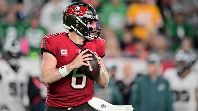 Bucs v. Eagles: Tampa Bay defeats Philadelphia 32-9 in Wild Card matchup