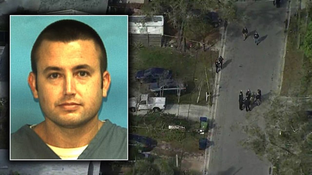 Shooting suspect fires at officers after killing woman, injuring 2 inside Tampa home: Police chief