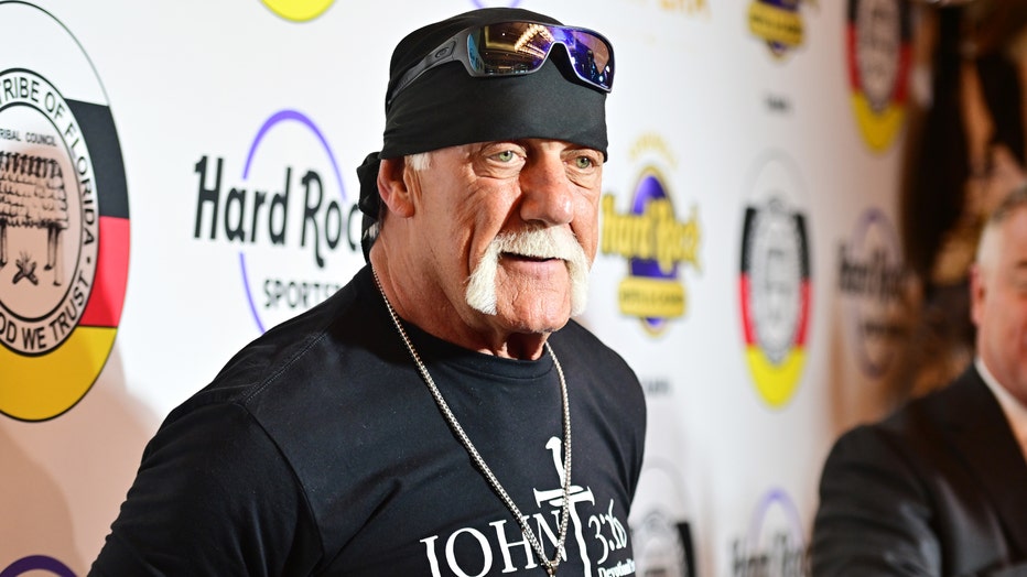 Hulk Hogan helps rescue 17-year-old inside flipped car in Tampa