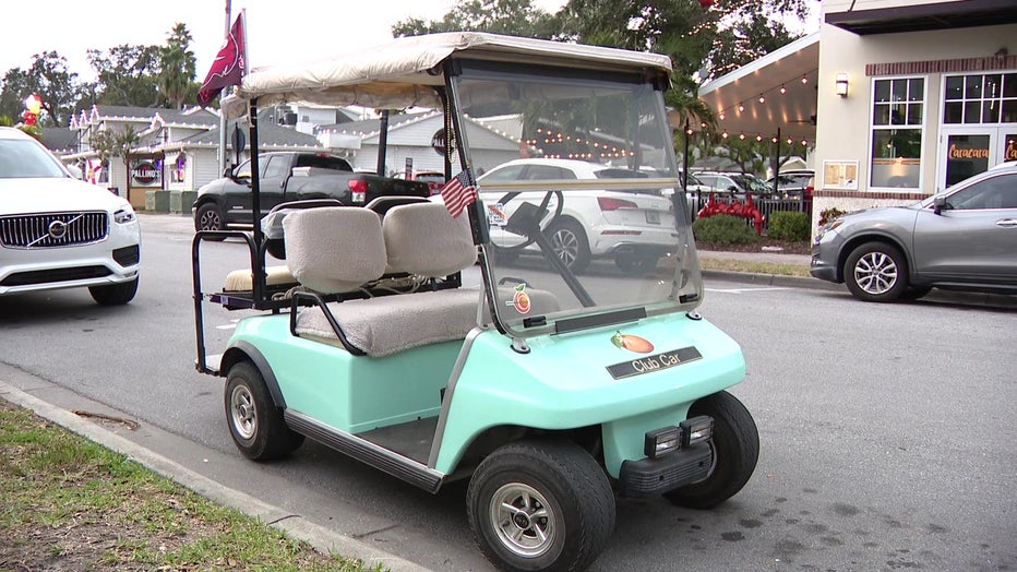 File: Golf cart