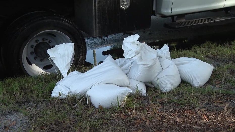 St. Pete residents prepare for more wet weather with sandbags. 