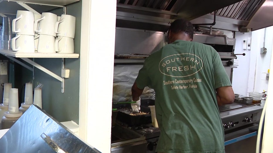 Southern Fresh owners say the commission-based fee helps ensure higher pay for all staff. 