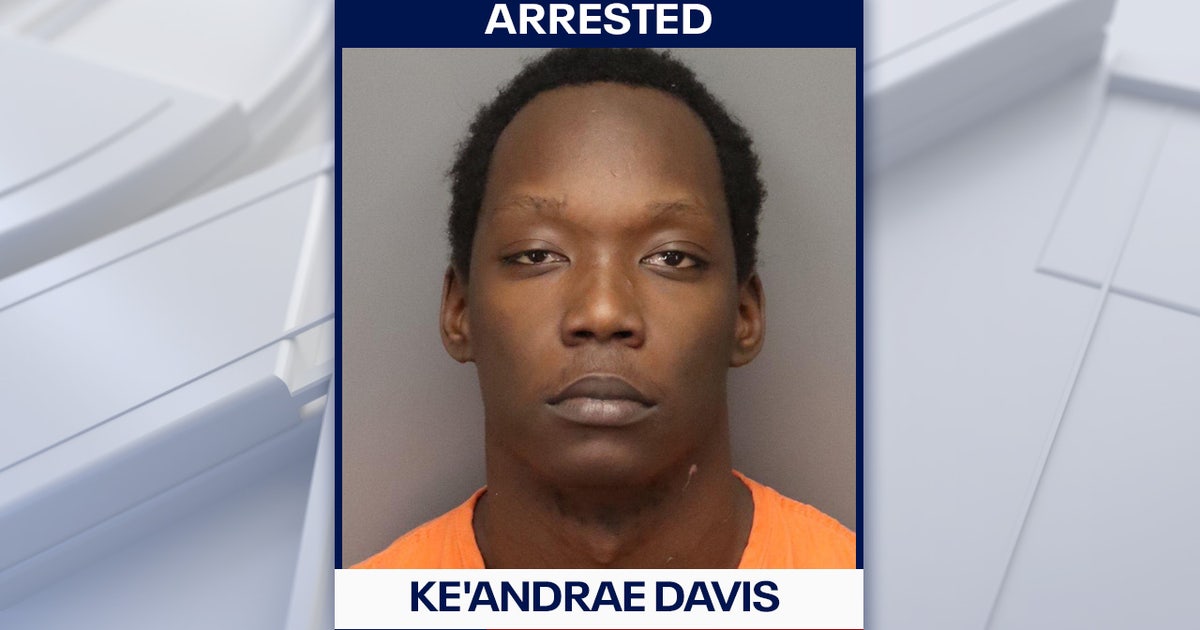 St. Pete man driving stolen Jeep arrested after running from crash that ...