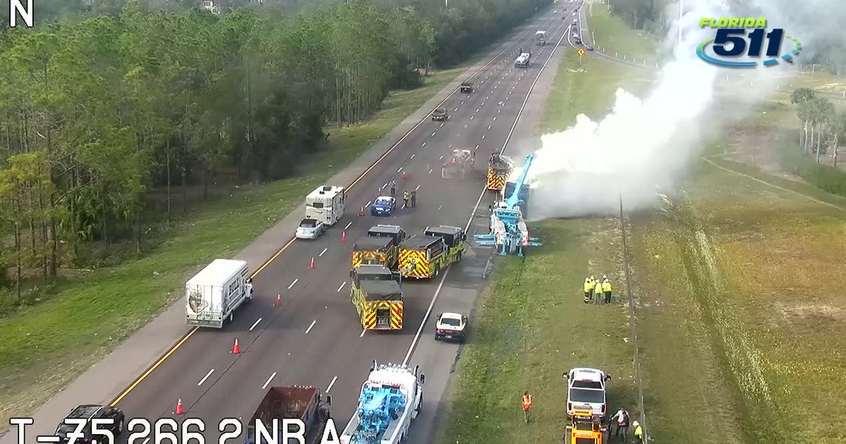 Garbage truck catches fire on I-75 in Temple Terrace: FHP | FOX 13 ...
