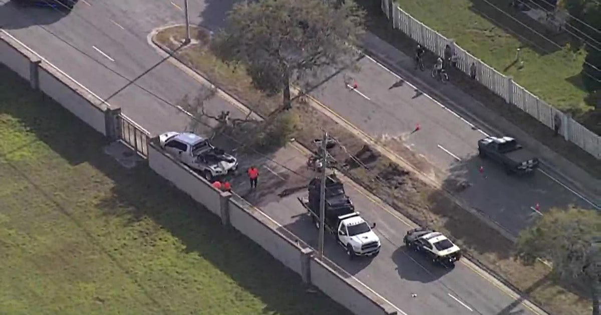 Sarasota school bus crash under investigation | FOX 13 Tampa Bay
