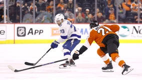 Lightning see 4-game road win streak snapped, lose 6-2 to Flyers