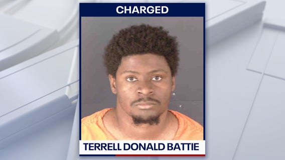 Woman shot outside Sarasota home, man charged with murder: Deputies