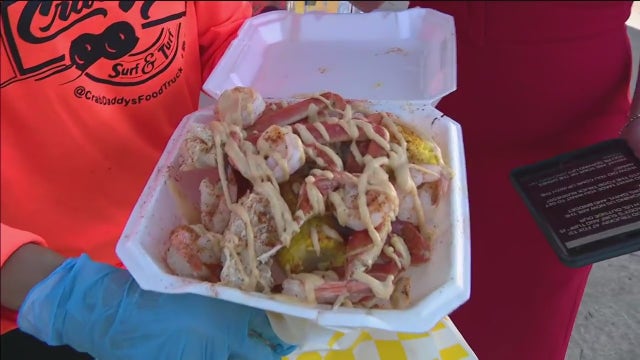 Crab Daddy's Surf & Turf food truck serves southern dishes