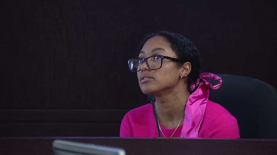 Nena Mathis testifies in court about what happened the night her sister was shot to death.