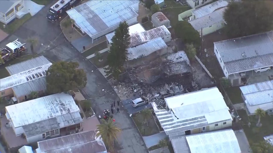 SkyFOX flew over the scene of a deadly plane crash at a Clearwater mobile home park Thursday night. 