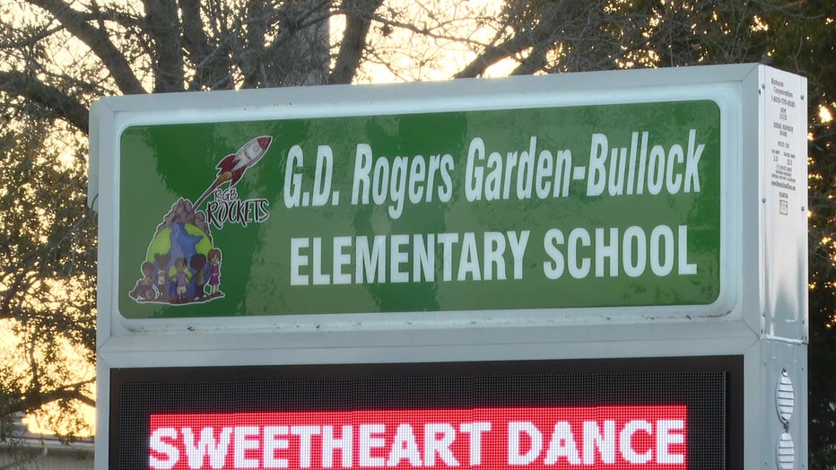 Exterior of the G.D. Rogers Garden-Bullock Elementary School sign.