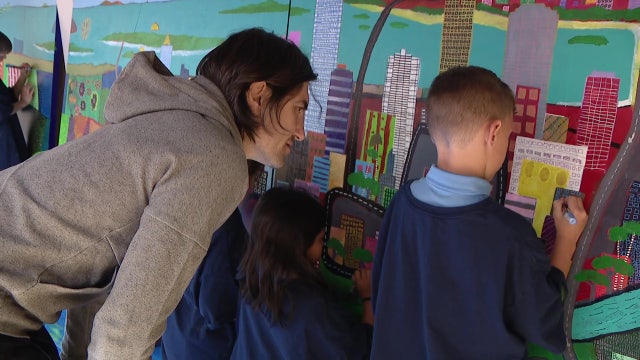 Tampa students creating mural with professional artist that encapsulates beauty of Florida