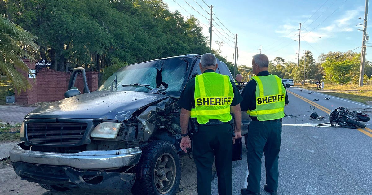 Motorcyclist thrown from bike killed in crash near Haines City | FOX 13 ...