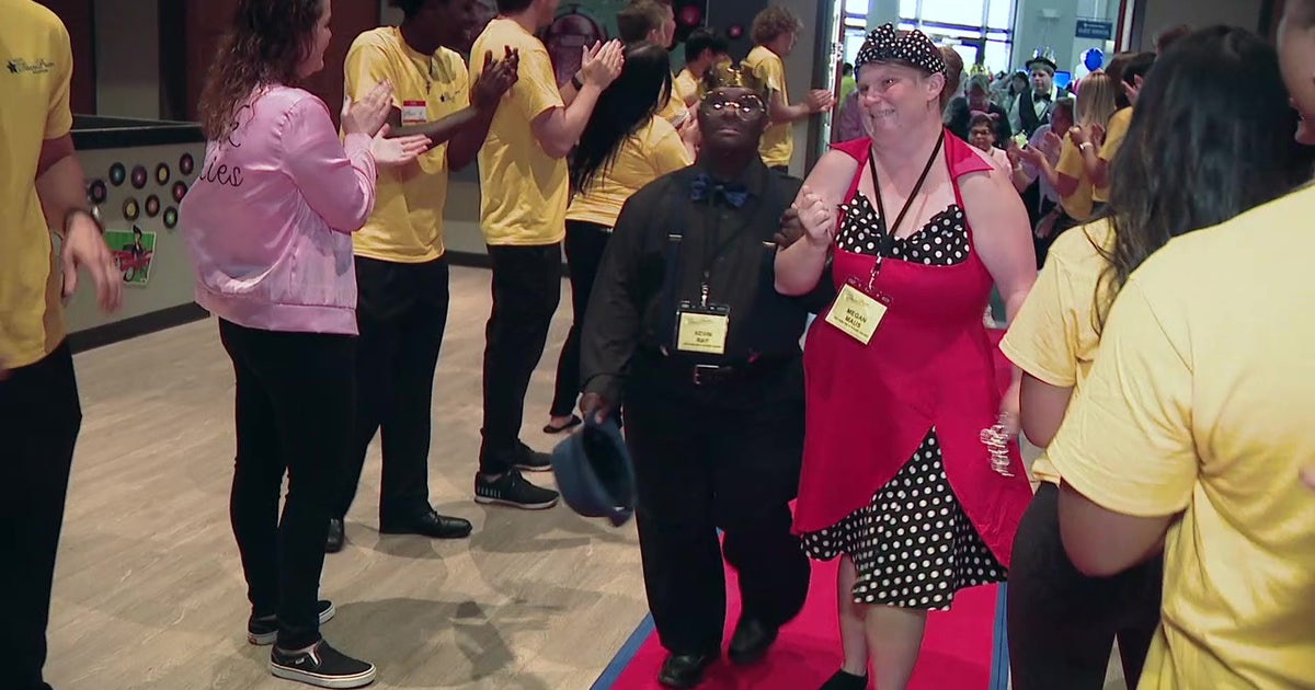 Disabilities Prom Bay Area non-profit hosts inclusive and enchanting 'Night with the ...