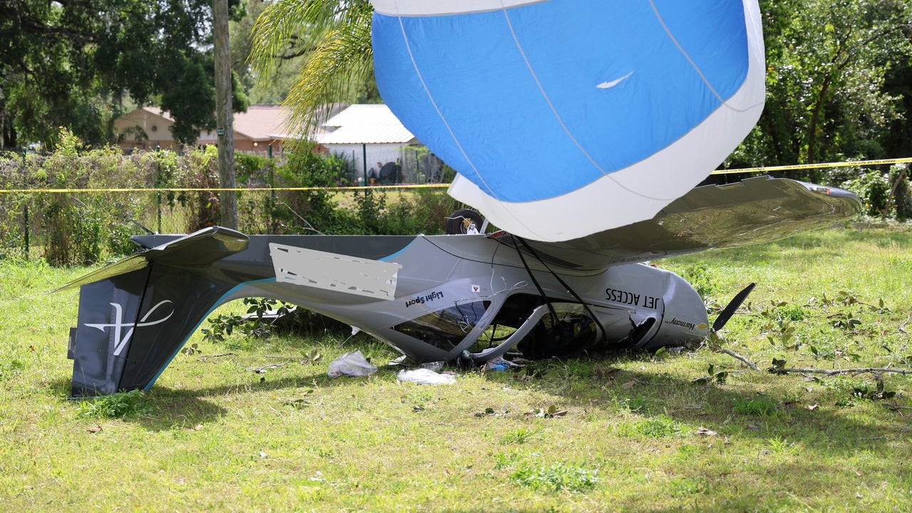 Plane crash injures two in Seffner