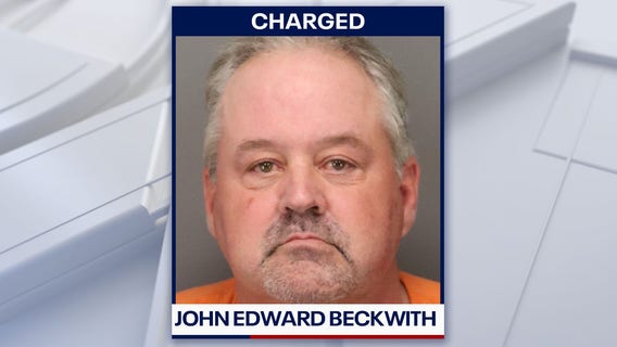 Drunk Clearwater captain fell off boat while 30 people were attending tour: Police