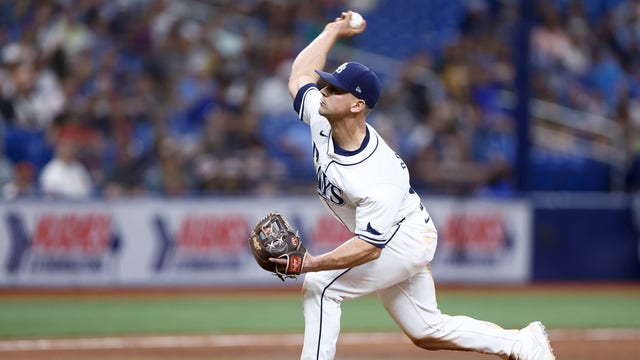 Logan Webb goes 7 strong innings and Thairo Estrada homers twice as Giants rout Rays 11-2