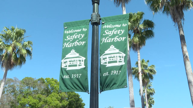 How loud is too loud? Safety Harbor businesses, neighbors clash over live music noise levels