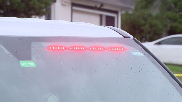 Pinellas County father says deputies drew guns on him, teenage daughter during wrongful traffic stop
