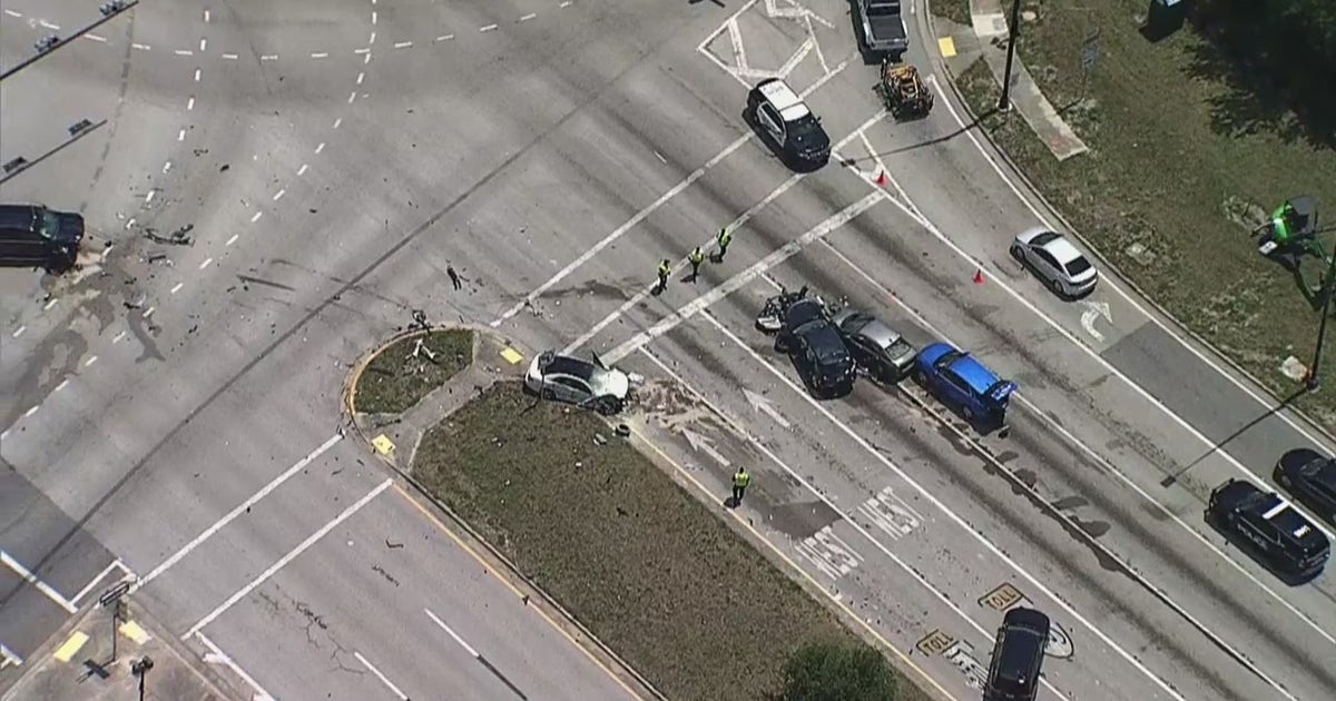 Police chase ends in deadly multi-vehicle crash in Lakeland | FOX 13 ...