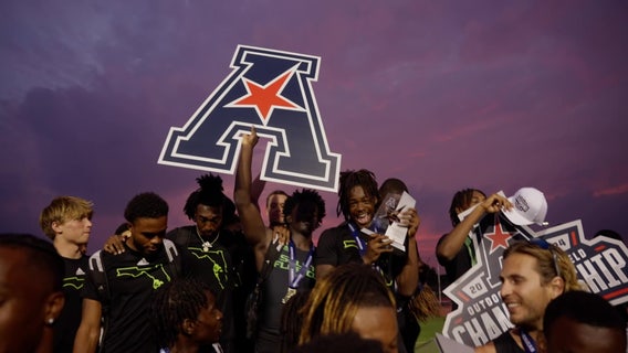 USF men's track & field team complete American Conference season sweep
