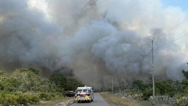 Evacuation order lifted after 300-acre brush fire burns in Highlands County