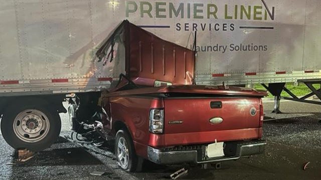 1 dead, 1 hospitalized after deadly crash near Clearwater resort