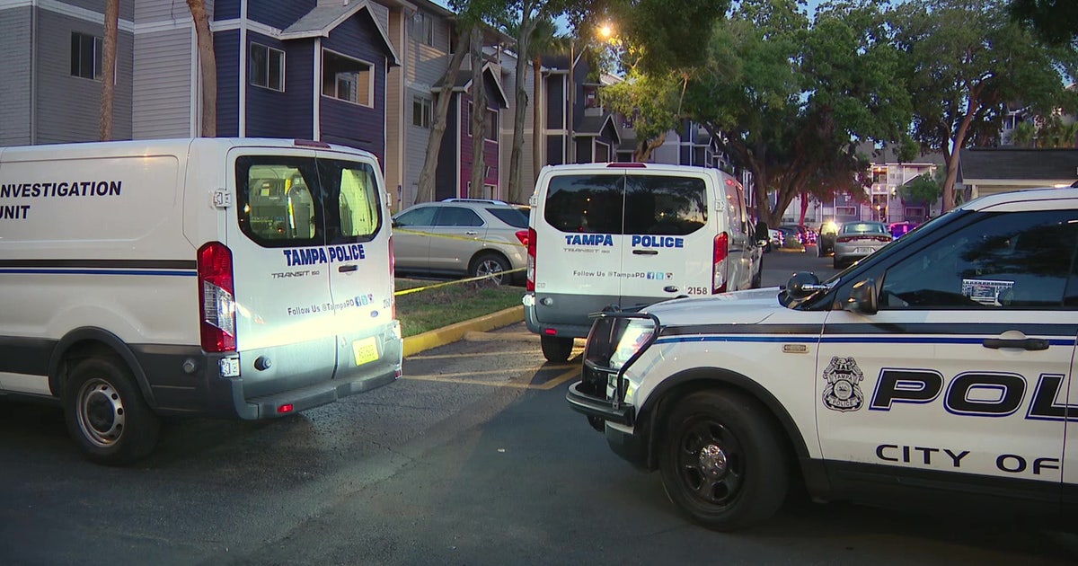 Man shot near Tampa apartment complex: TPD | FOX 13 Tampa Bay