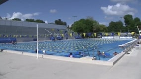 Tampa hosts lessons for 'World's Largest Swimming Lesson'