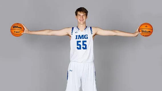 Florida recruit, who stands at nearly 8 feet tall, set to become tallest college basketball player ever