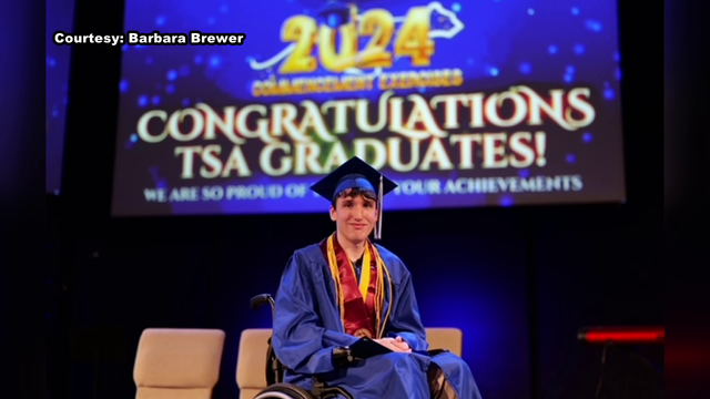 Lightning strike survivor graduates high school as Salutatorian 4 years later