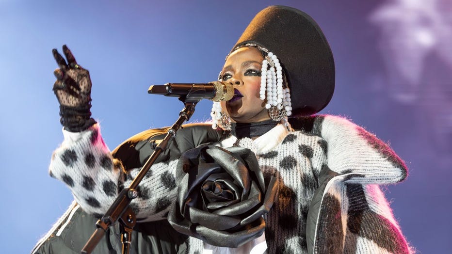 OAKLAND, CALIFORNIA - NOVEMBER 07: Lauryn Hill performs at Oakland Arena on November 07, 2023 in Oakland, California. (Photo by Steve Jennings/Getty Images)