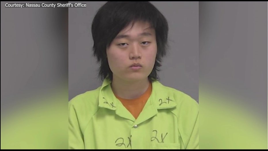 Investigators say Edward Kang flew from New Jersey to Florida and attacked a gamer he met online with a hammer.
