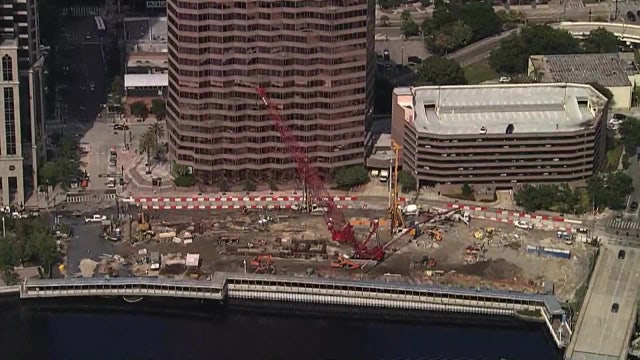 Parts of Tampa Riverwalk flooded after water main break