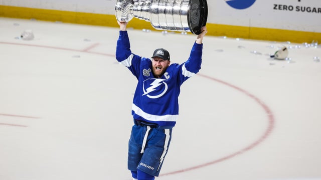 Tampa Bay Lightning captain Steven Stamkos departs in free agency